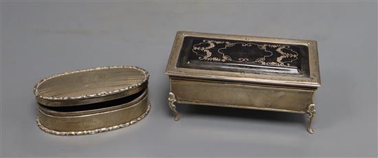 Two early 20th century silver trinket boxes, one with inset tortoiseshell lid, Birmingham, 1911, 12.8cm.